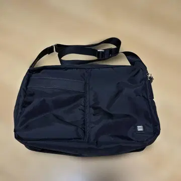 TAKEO KIKUCHI 블랙 숄더백