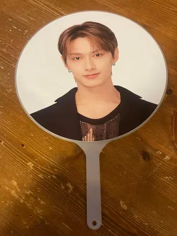 SEVENTEEN 세븐틴 투어 FOLLOW 부채 준