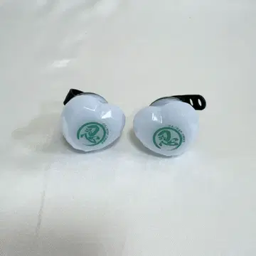 닌뮤 롯칸 링 라이트