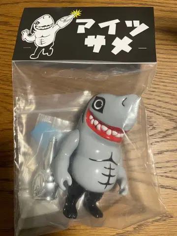 MOMOCO STUDIO PUNKDRUNKERS 아이츠 사메 소프트 비닐