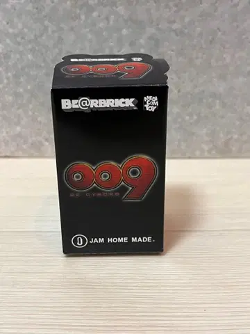 미개봉 새상품 베어브릭 사이보그 009 JAM HOME MADE Ver.
