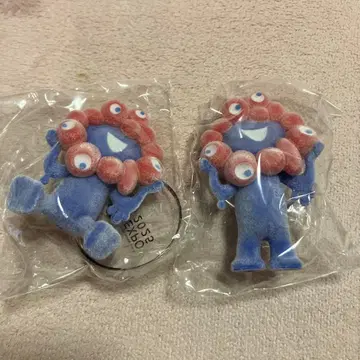 미야쿠미야쿠 플로키 피규어 서있는 포즈 앉아있는 포즈