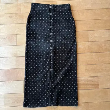 TAN 라메 도트 스커트