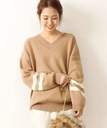 [ SpickandSpan ] 라인 V 풀오버 2 새상품급