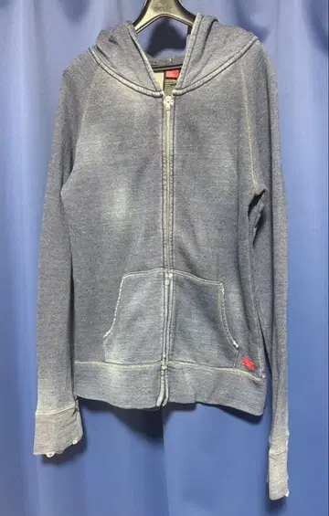 더블 스탠다드 클로징 데미지 가공 후드티