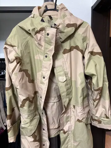 ECWCS GEN1 고어텍스 후드티 사막 카모