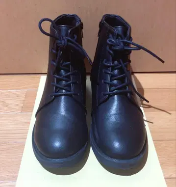 여성용 레이스업 부츠 숏부츠 블랙 힐 3cm 정도