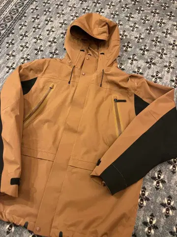 마운틴 파카 GRN PLUS 후드 부착 L