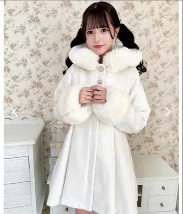 ROJITA 로지타 백리본 후디 코트 화이트