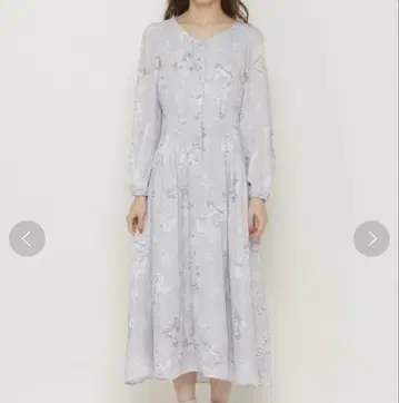 케미컬 부케 패턴 턱 플레어 원피스 M 사이즈 WILLSELECTION