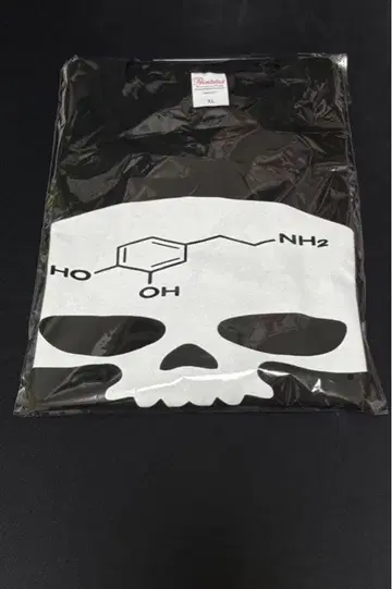 도파민 중독, 에비스에서 죽는 t셔츠 탑 시크릿 맨