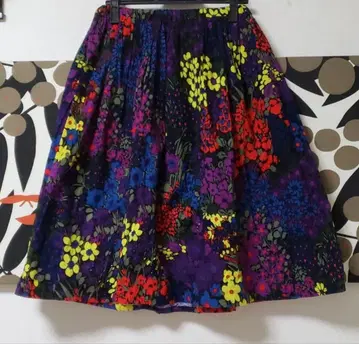 보헤미안즈 레어 스커트