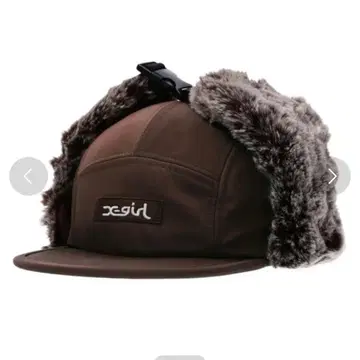 X-girl 브라운 퍼 부착 캡
