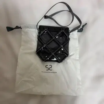 52 by Hikaru Matsumura 클리어 블랙 미니백