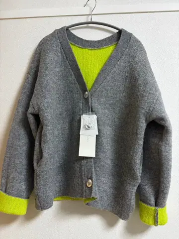 고베 레터스 다나카 아키코 씨 콜라보 뉴앙스 버튼 가디건 프티 M 사이즈