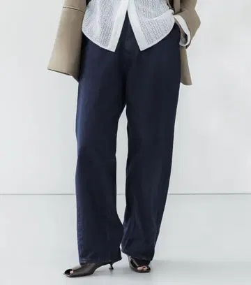 crewre 2024 소프트 카비 데님 슬랙스