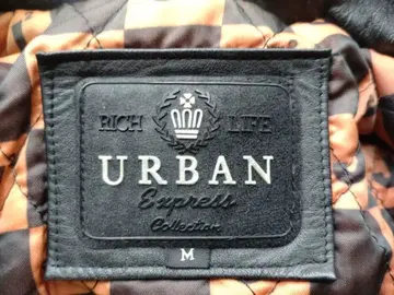 URBAN 블랙 컬러 소가죽 자켓