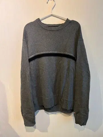 타미힐피거 Y2K 빈티지 스웨터