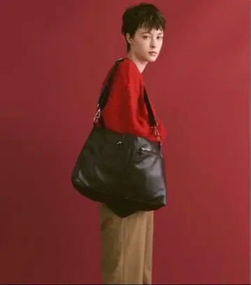 un/neu 안노이 2WAY 아웃포켓 트라이앵글 백