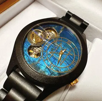 NOZ 래브라도 라이트 손목시계