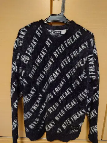 RTEG/프리키 모헤어 니트 블랙