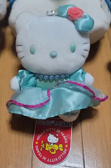 레어 봉제 인형 헬로키티 당시 물품 30주년 한정판 2004년
