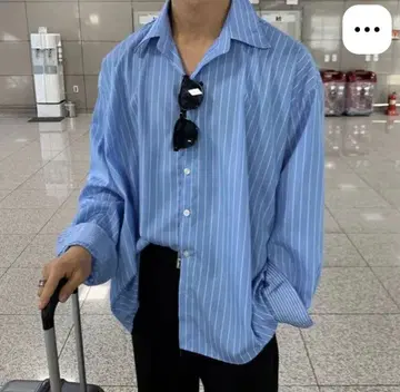 [ OTTE ] 와이드 스트라이프 브로드 셔츠 Ot4737