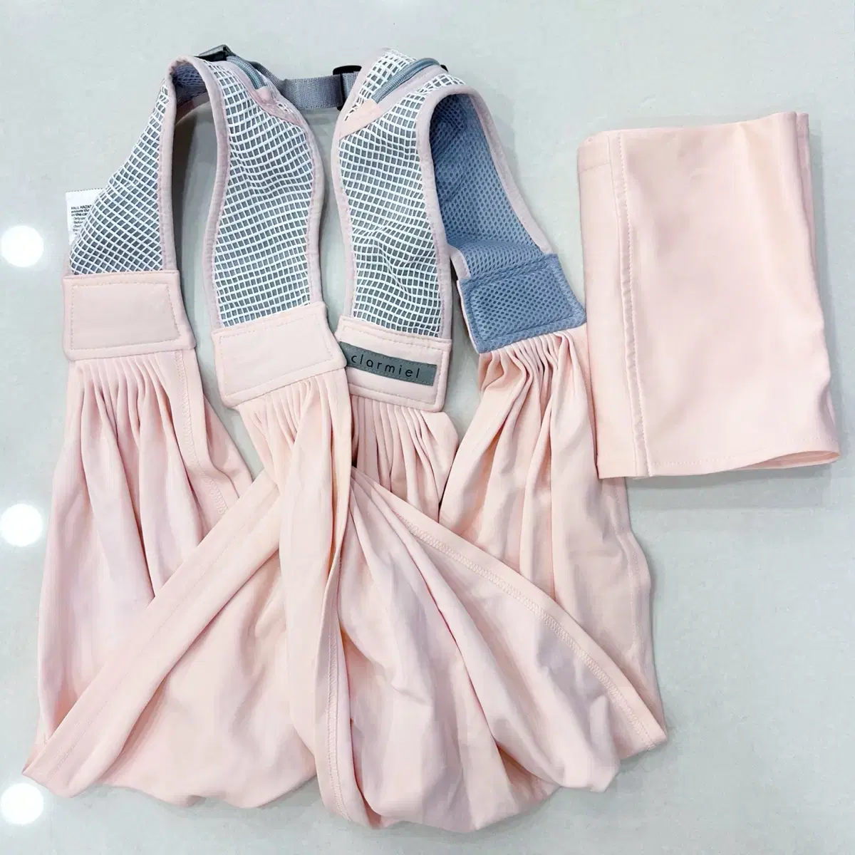 New Product] Eolssub Limited Edition Light Blue, Pink, Green, Beige Bib  #얼스,#빕,#익스클루시브,#벨루아,#earth on Bunjang Global Site.