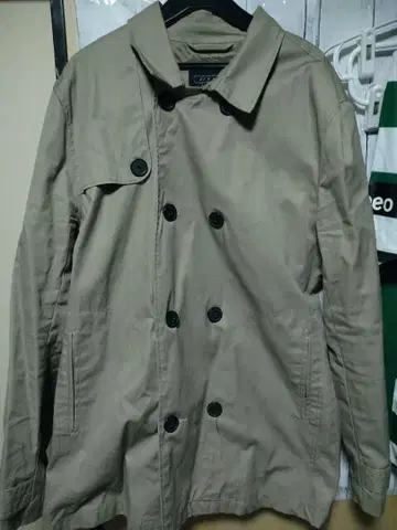 21Forever 트렌치코트