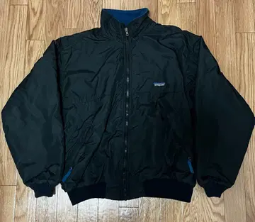컨디션 최상 파타고니아 쉘드 신틸라 블랙&블루