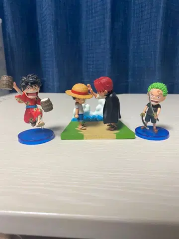 원피스 피규어 3종 세트 루피 조로 샹크스