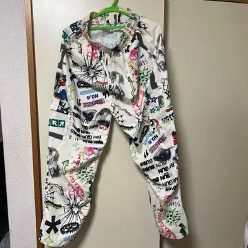 구제 의류 컬러풀한 바지