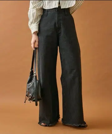 mystic 웨이브 데님 블랙 사이즈 1