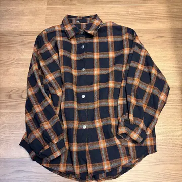 [ 새상품급 ] 구제 의류 체크 무늬 플란넬 긴팔 셔츠