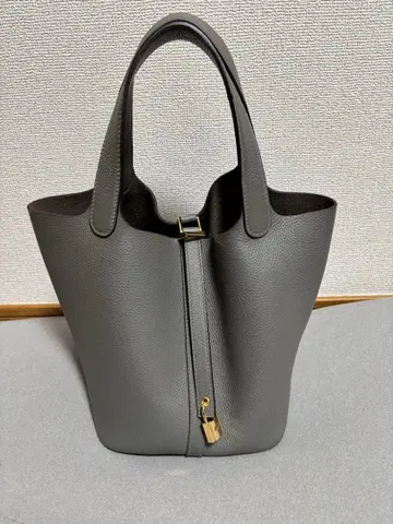 큐브백 핸드백 토트백