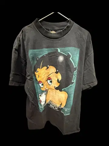 Betty Boop milk!? XL