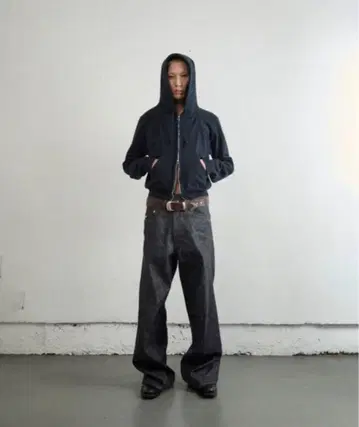 NVRFRGT 3D TWISTED WIDE LEG JEANS