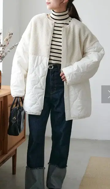 디스코트 보아 절개 퀼팅 코트 M