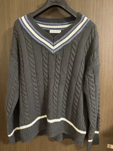 UNITED ARROWS V넥 스웨터 유나이티드 애로우즈 프리 사이즈