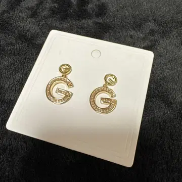 G 로고 크리스탈 골드 귀걸이