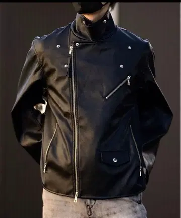 CLEL 블랙 가죽 더블 라이더 자켓