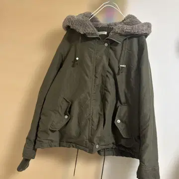 natural couture 루즈핏 후드 퍼 자켓 카키