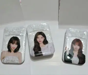 LE SSERAFIM PHOTO CAN BADGE