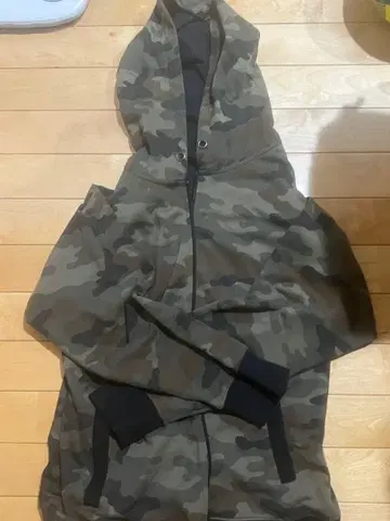 카모 패턴 후드 부착 후드티