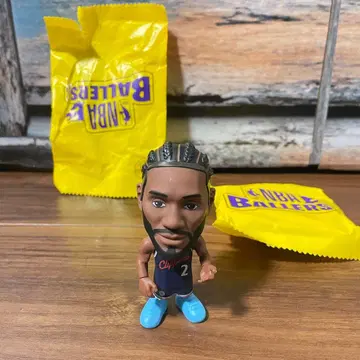 NBA Ballers 카와이 레너드 피규어