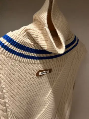 터틀넥 베스트 ADER