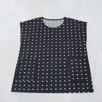 G3-3837 블라우스 슬리브리스 도트 무늬 오버 사이즈 레이어드