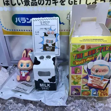 POPMART Wacky Mart the monsters 밀크 milk