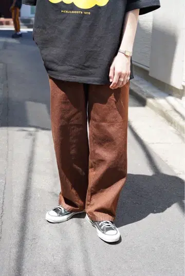 younger song 테이퍼드 칼라 데님