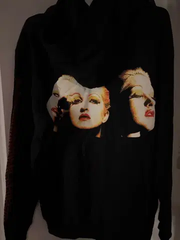 [ 라스트 일본 공연 ] 신디 로퍼 후드티 새상품